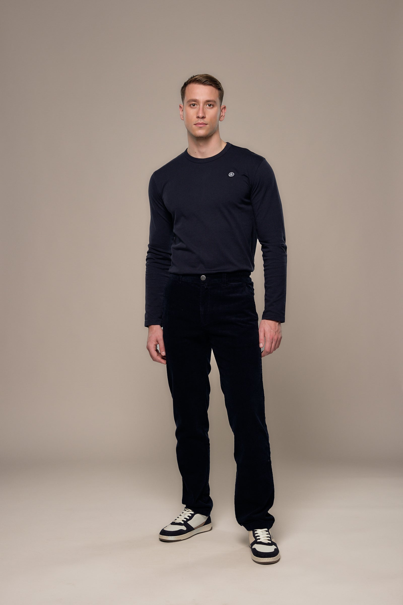 TRANSAT corduroy chino pants