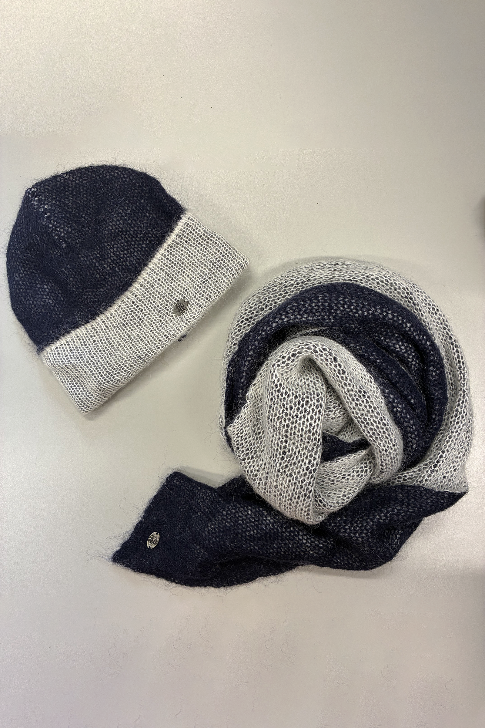 Bonnet bicolore