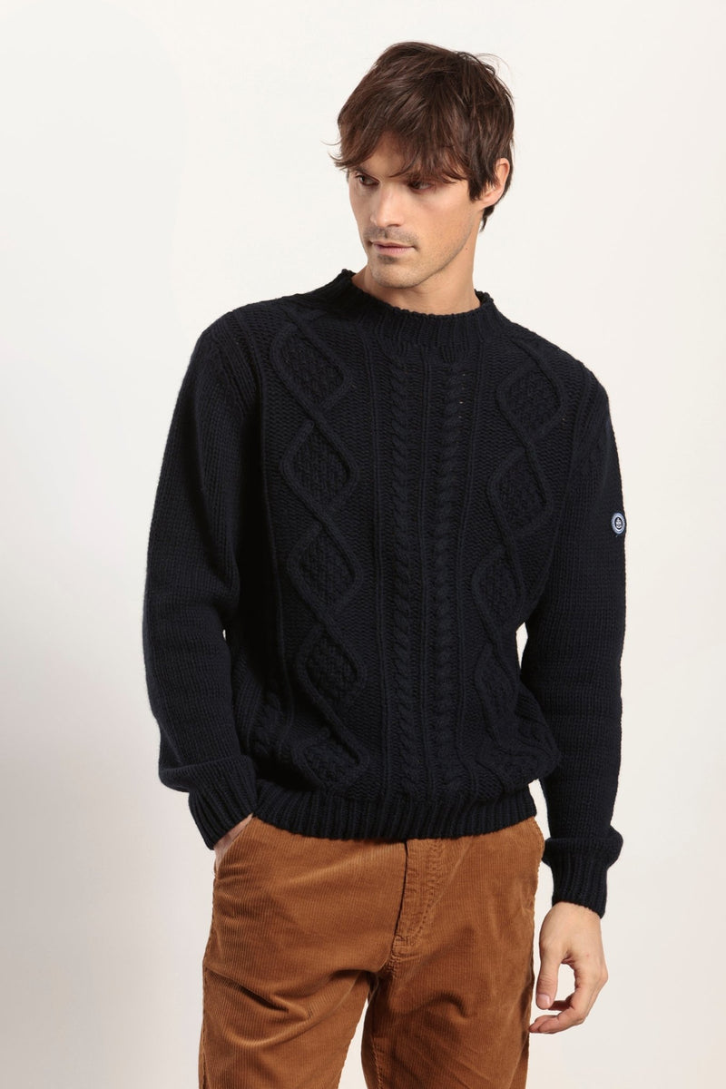 Pull avec torsades en laine