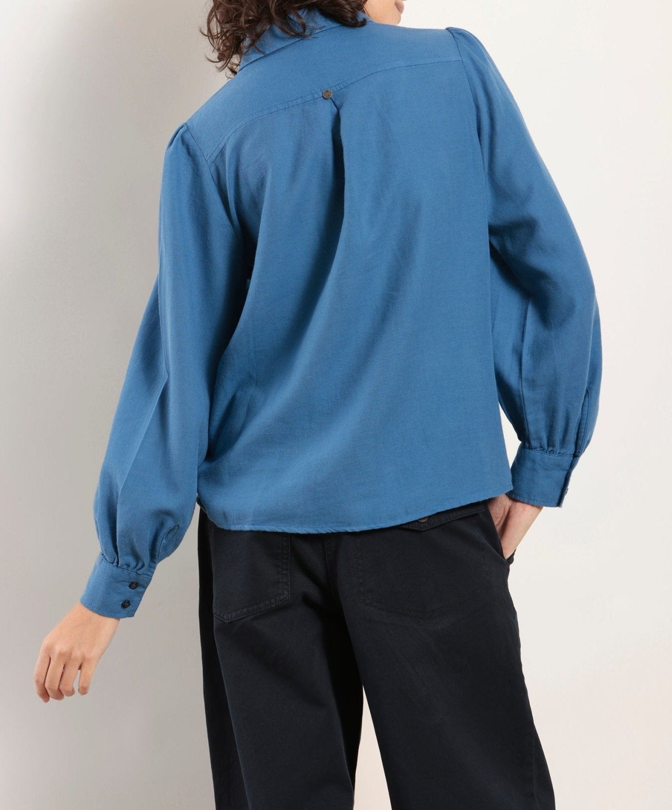 Chemise avec poches en coton et laine