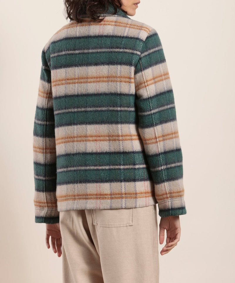 Manteau court en lainage à carreaux