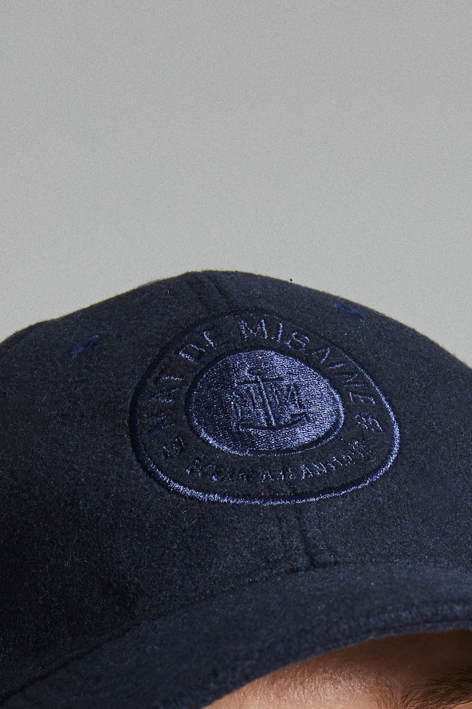 Casquette brodée DELTA