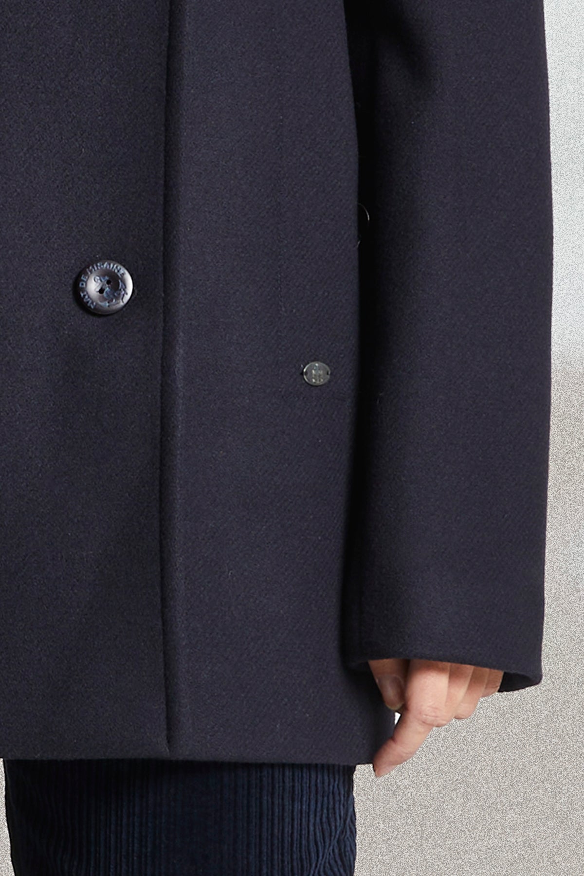Manteau court en drap de laine FAMO