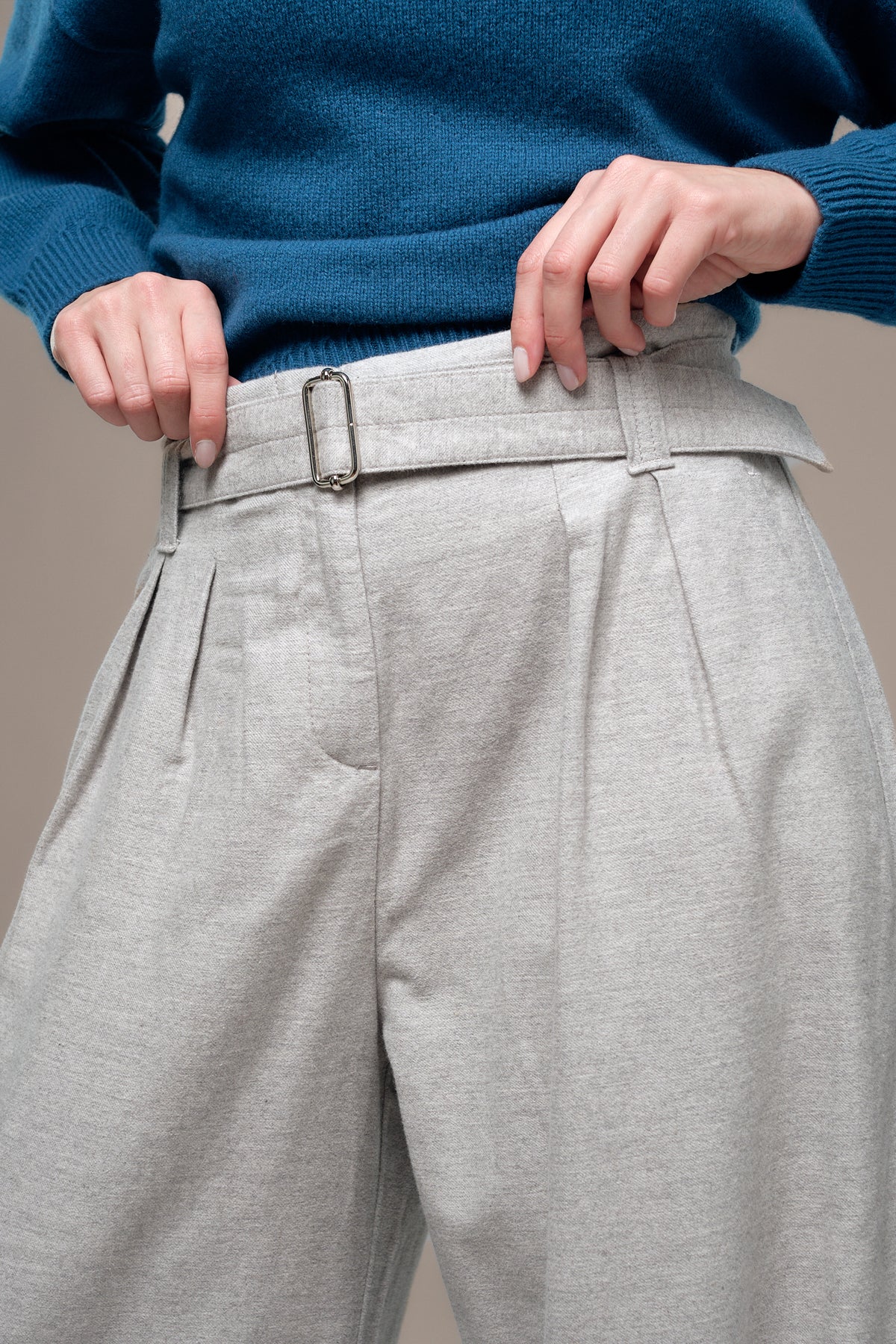 PAUZIK flannel trousers.