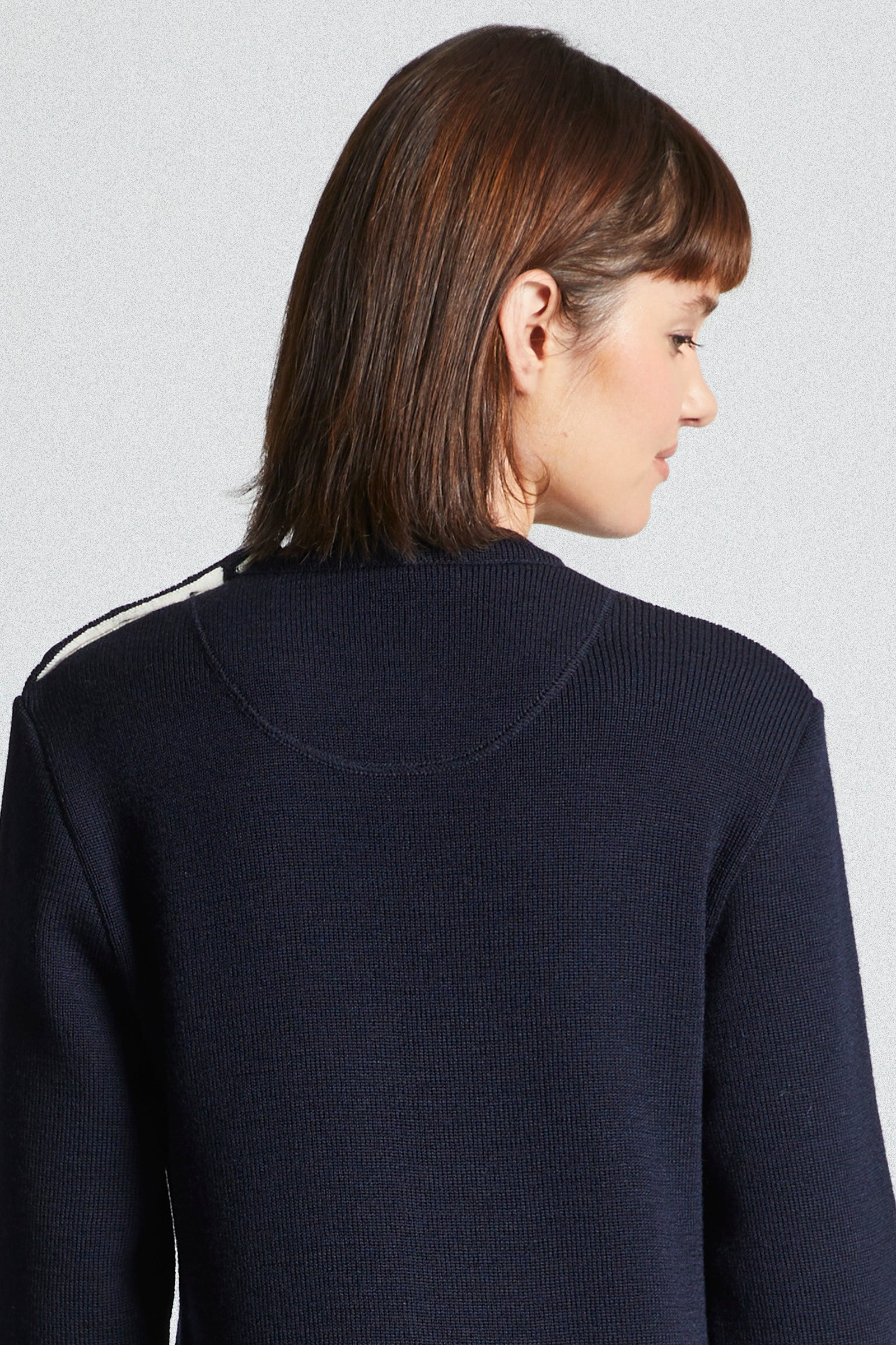 Pull marin boutons épaule TIDES