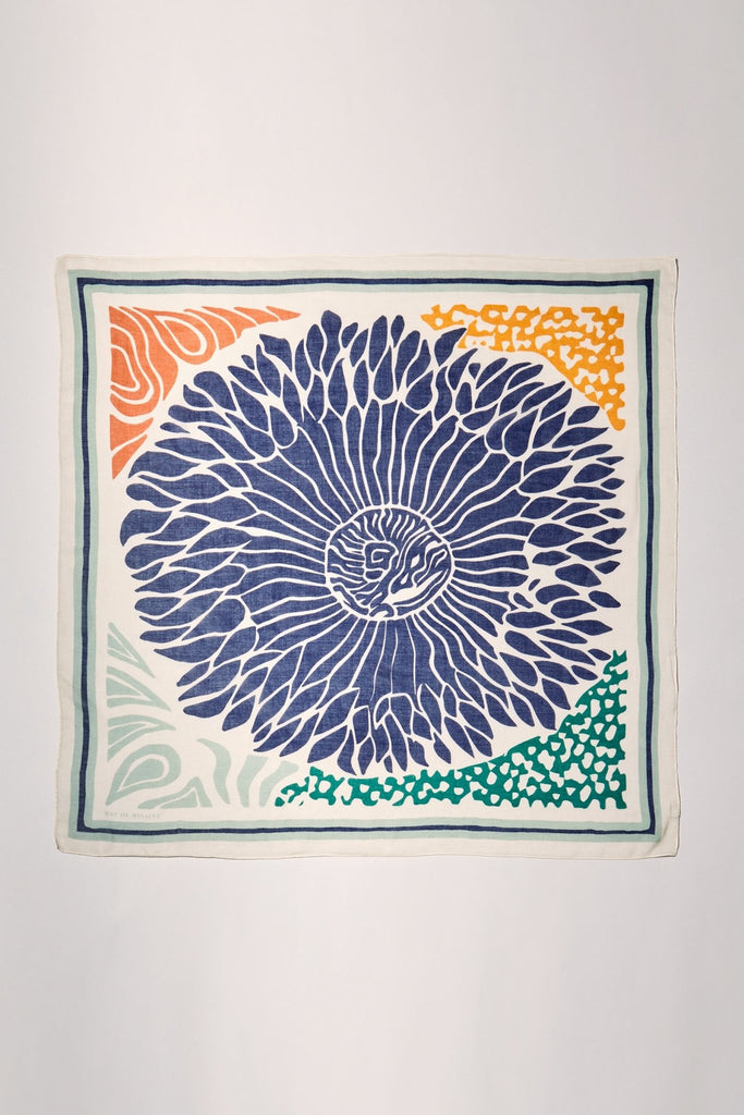 Carré en coton et modal motif anémone