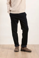 Pantalon chino taille élastiquée en velours de coton bio