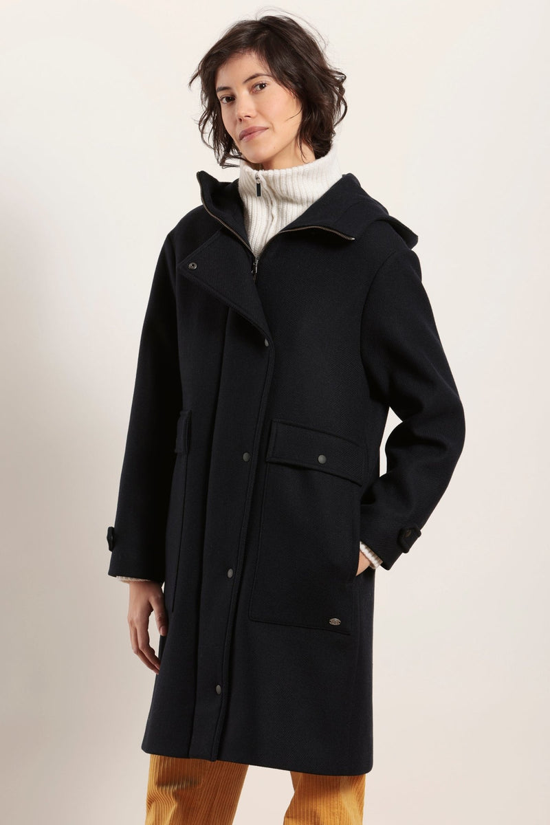 Manteau à capuche en drap de laine