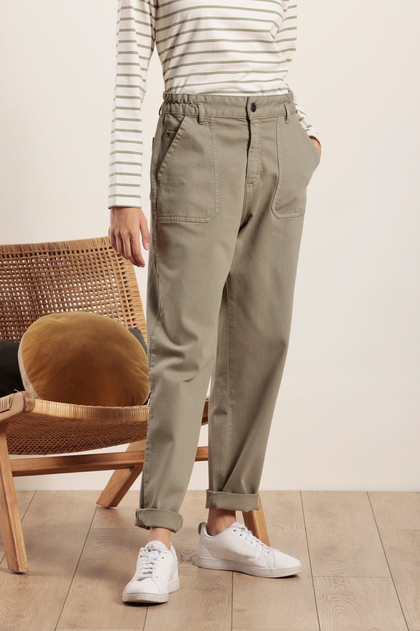 Pantalon taille élastiquée avec jambe arrondie en velours grosses côtes bio  - Mat de Misaine