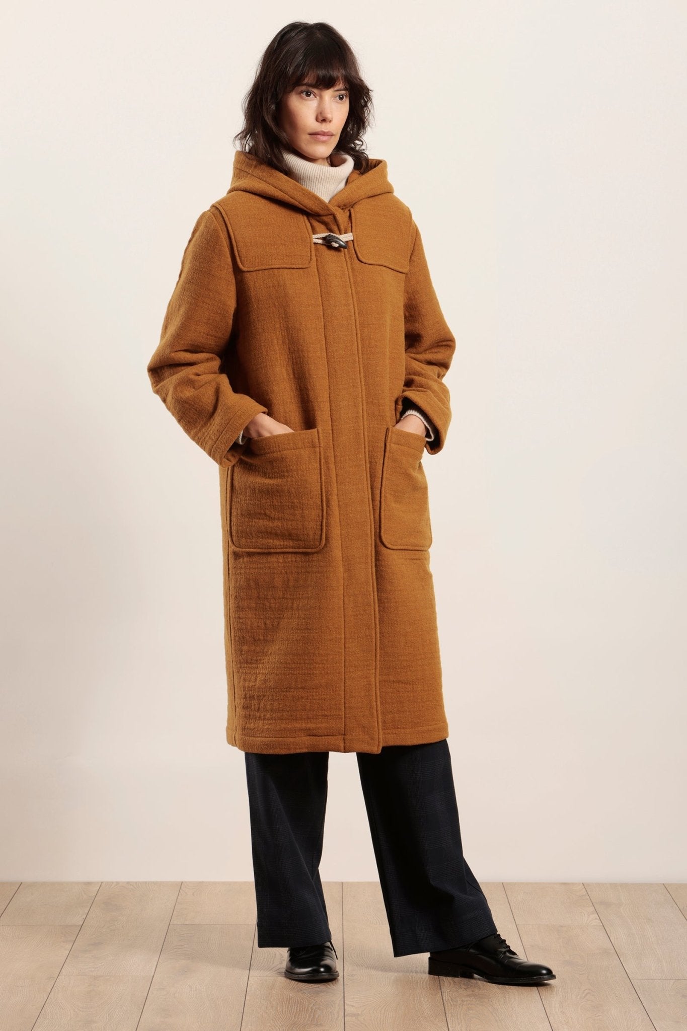 Duffle-coat long à capuche en drap de laine texturé