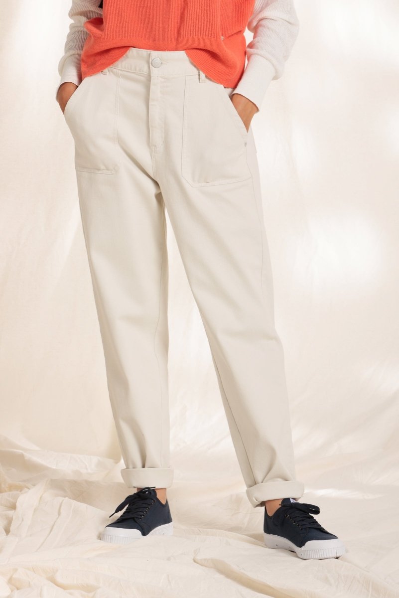 SLIP REF 1210 coloris BEIGE TAILLE FR 44 / DE-EUR 42 SLIP REF 1210 coloris BEIGE TAILLE FR 44 / DE-EUR 42